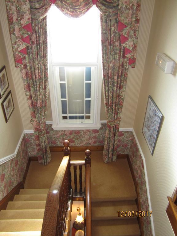 Ronebhal Guest House Oban Bagian luar foto
